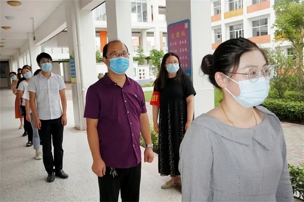 辅助开挂工具“越乡游双扣辅助工具”(详细透视教程)-知乎