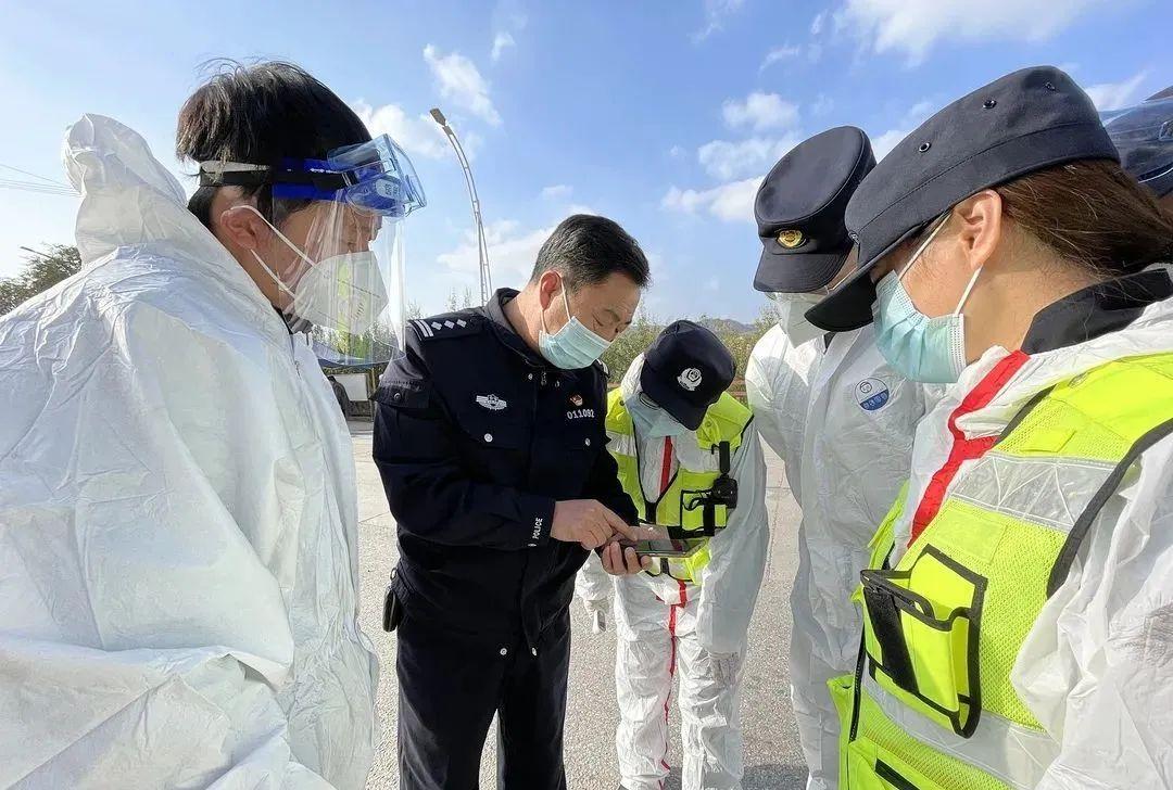 介绍一款“逍遥湖北麻将开挂!详细分享装挂步骤