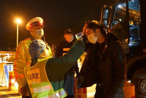 教程辅助“微乐江苏麻将开挂免费下载安装”其实确实有挂