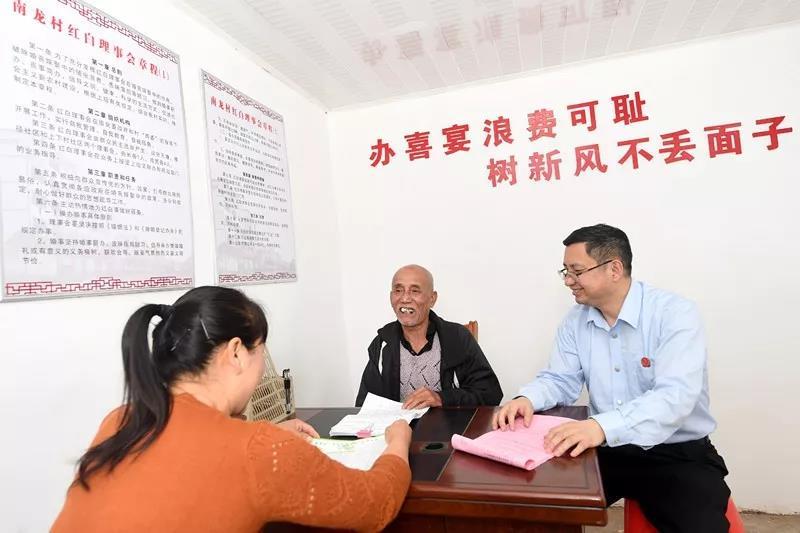 玩家必看教程“手机字牌做弊器软件”其实确实有挂