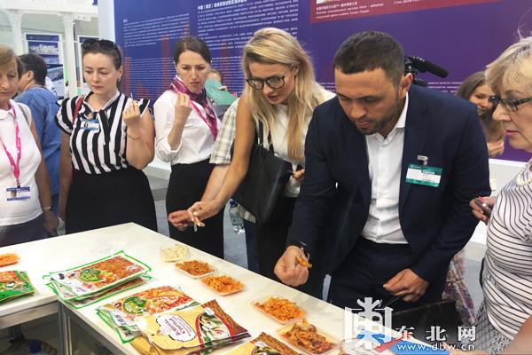 辅助开挂工具“中至赣牌圈为什么一直输!专业师傅带你一起了解(确实有挂)