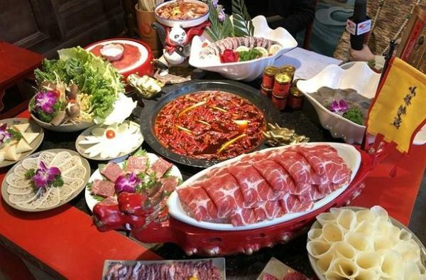 吉林市正宗重庆火锅（吉林市有名的火锅店）