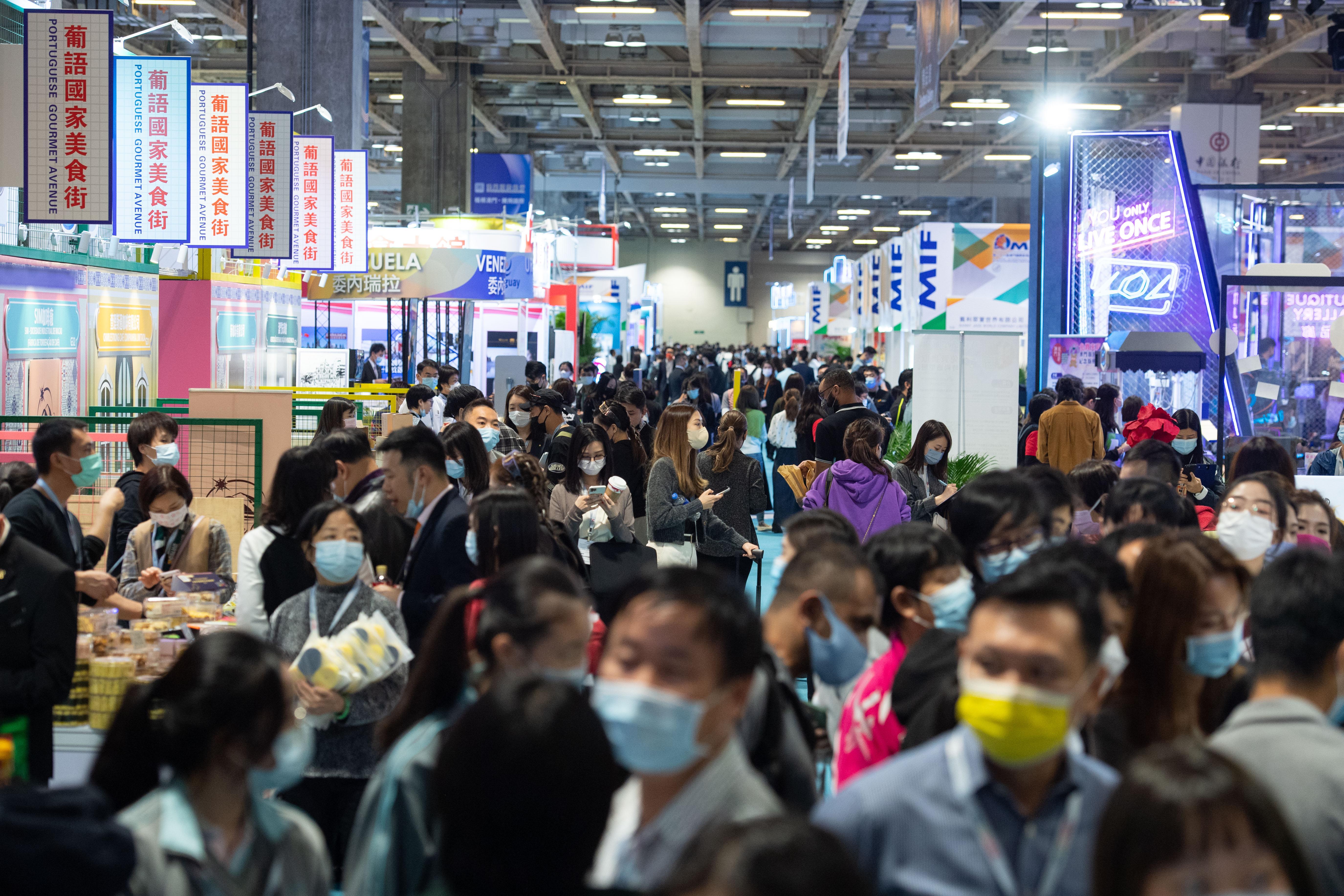 香港澳门疫情回顾与展望，挑战、应对与未来防控策略