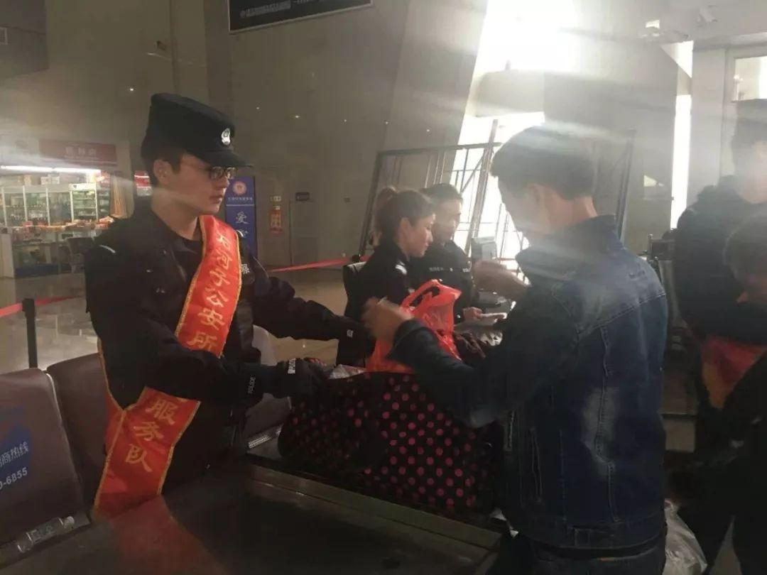 乌鲁木齐上大学安全吗/去乌鲁木齐上大学需要带什么