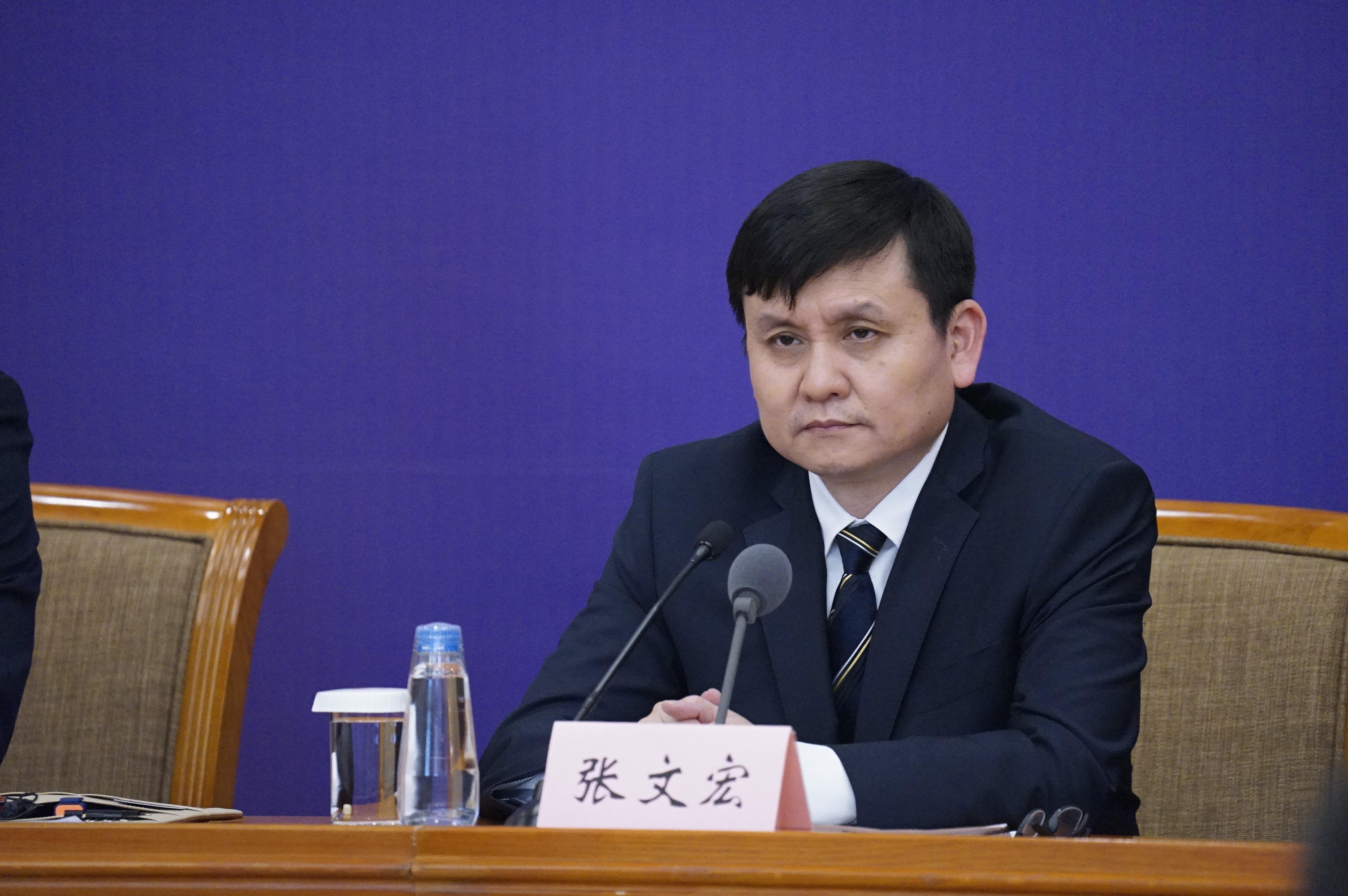 张文宏任上海市卫健委副主任/张文宏调上海卫计委